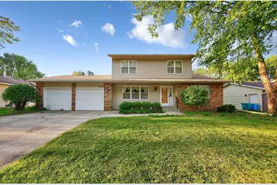 800 16th Street SE, Owatonna, MN 55060 - Photo 1