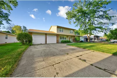 800 16th Street SE, Owatonna, MN 55060 - Photo 3