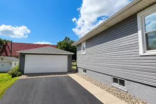 110 S 6th St, Kiester, MN 56051 - Photo 19