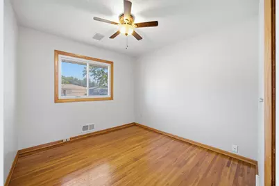 7710 Quincy Street NE, Spring Lake Park, MN 55432 - Photo 9