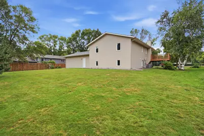 2704 13th Avenue NW, Willmar, MN 56201 - Photo 21