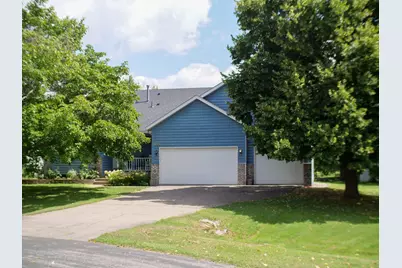 1656 Mark Court, Shakopee, MN 55379 - Photo 3