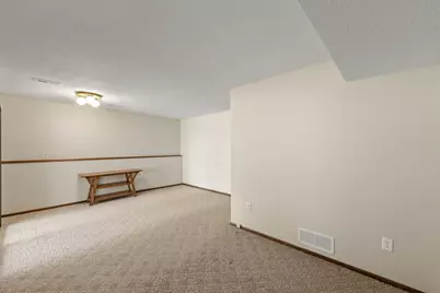 11143 Vessey Circle, Bloomington, MN 55437 - Photo 25
