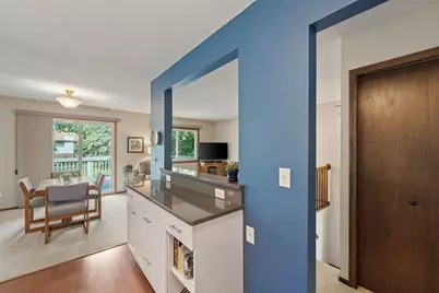 11143 Vessey Circle, Bloomington, MN 55437 - Photo 11