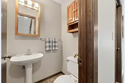 11143 Vessey Circle, Bloomington, MN 55437 - Photo 27