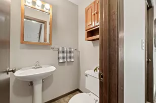 11143 Vessey Cir, Bloomington, MN 55437 - Photo 27