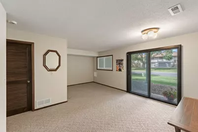 11143 Vessey Circle, Bloomington, MN 55437 - Photo 21
