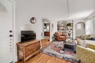5208 Camden Ave N, Minneapolis, MN 55430 - Photo 5