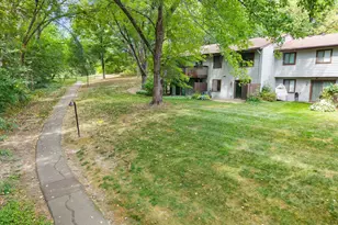 348 W Eagle Lake Dr, Maple Grove, MN 55369 - Photo 25