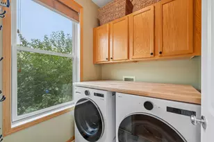 10733 Falling Water Ln, Woodbury, MN 55129 - Photo 13