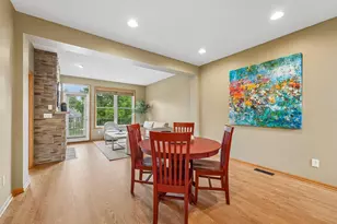 10733 Falling Water Ln, Woodbury, MN 55129 - Photo 31
