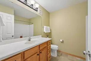 10733 Falling Water Ln, Woodbury, MN 55129 - Photo 25