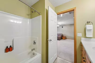 10733 Falling Water Lane #B, Woodbury, MN 55129 - Photo 25