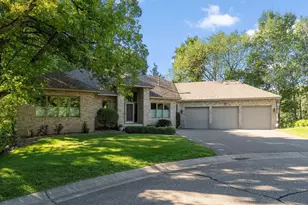 10605 54th Ave N, Plymouth, MN 55442 - Photo 37