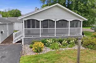 337 Leeds Rd, Hoyt Lakes, MN 55750 - Photo 1