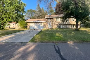 7308 Fremont Ave N, Brooklyn Park, MN 55444 - Photo 13