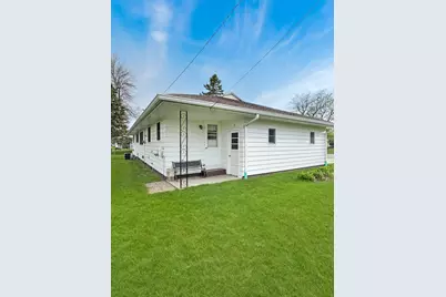 314 N Maple Street, Ellsworth, MN 56129 - Photo 3