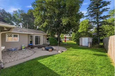 243 E Dahlstrom Avenue, Appleton, MN 56208 - Photo 9