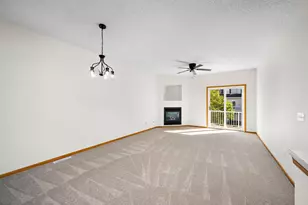 18275 Kerrville Trail, Lakeville, MN 55044 - Photo 5