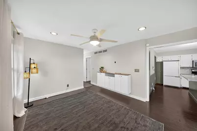 402 Sunset Court NE, Stewartville, MN 55976 - Photo 11