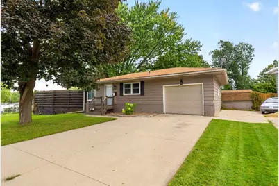 402 Sunset Court NE, Stewartville, MN 55976 - Photo 1