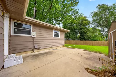 402 Sunset Court NE, Stewartville, MN 55976 - Photo 39