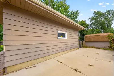 402 Sunset Court NE, Stewartville, MN 55976 - Photo 37