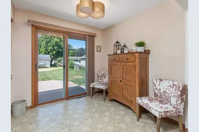 948 Main Street S, Shakopee, MN 55379 - Photo 11