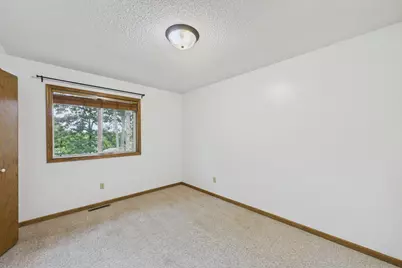 7018 43rd Street N, Oakdale, MN 55128 - Photo 15