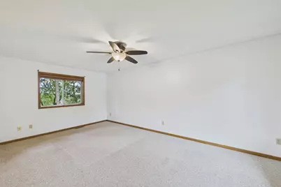 7018 43rd Street N, Oakdale, MN 55128 - Photo 13