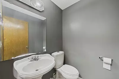 7018 43rd Street N, Oakdale, MN 55128 - Photo 11