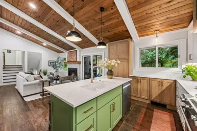18065 Berry Lane, Wayzata, MN 55391 - Photo 21