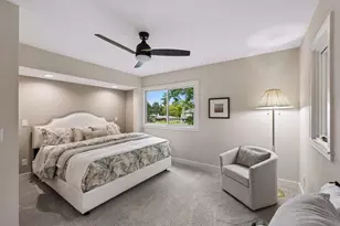 18065 Berry Ln, Wayzata, MN 55391 - Photo 25