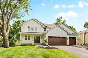 560 Fisher Cir, Vadnais Heights, MN 55127 - Photo 1