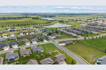 1352 Bradford Street SE, Hutchinson, MN 55350 - Photo 35