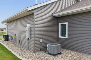 1352 Bradford St SE, Hutchinson, MN 55350 - Photo 27