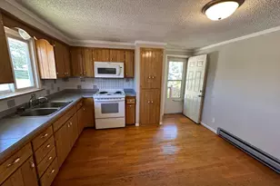 520 W State St, Belle Plaine, MN 56011 - Photo 9