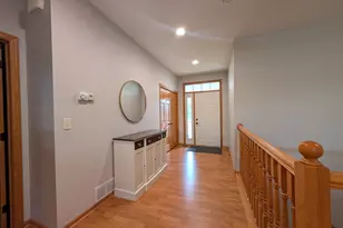 501 Mercedes Dr, Marshall, MN 56258 - Photo 3