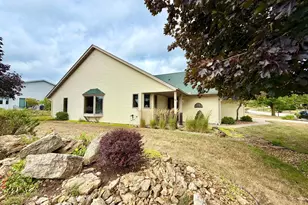 2520 Sunny Meadow Ln, Red Wing, MN 55066 - Photo 5