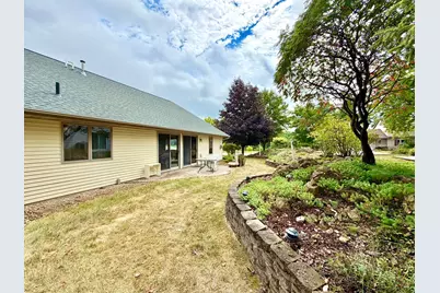2520 Sunny Meadow Lane, Red Wing, MN 55066 - Photo 9