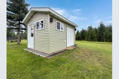 2008 Whiting Road NW #37, Bemidji, MN 56601 - Photo 3