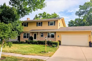1207 22nd Ave S, Moorhead, MN 56560 - Photo 1