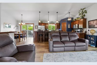 1214 6th Avenue NW, Perham, MN 56573 - Photo 25