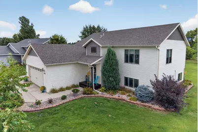 1214 6th Avenue NW, Perham, MN 56573 - Photo 1