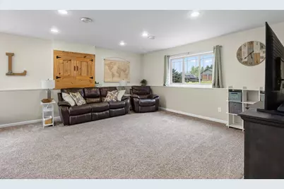 1214 6th Avenue NW, Perham, MN 56573 - Photo 37