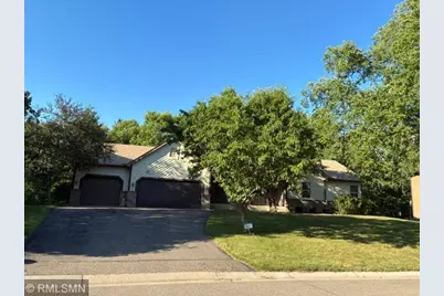 900 Ferndale Street S, Maplewood, MN 55119 - Photo 1