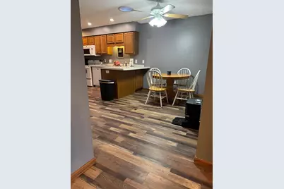 614 Raymond Street #9B, Somerset, WI 54025 - Photo 5
