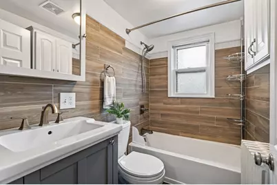 115 S Cedar Street, Chaska, MN 55318 - Photo 19