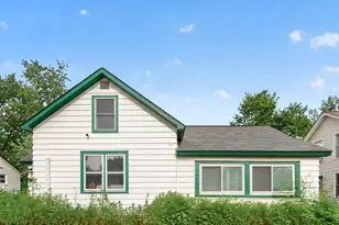 115 S Cedar St, Chaska, MN 55318 - Photo 27