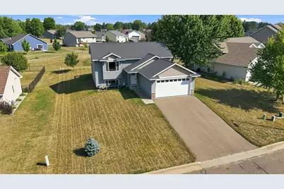 1381 Pheasant Run, New Richmond, WI 54017 - Photo 1